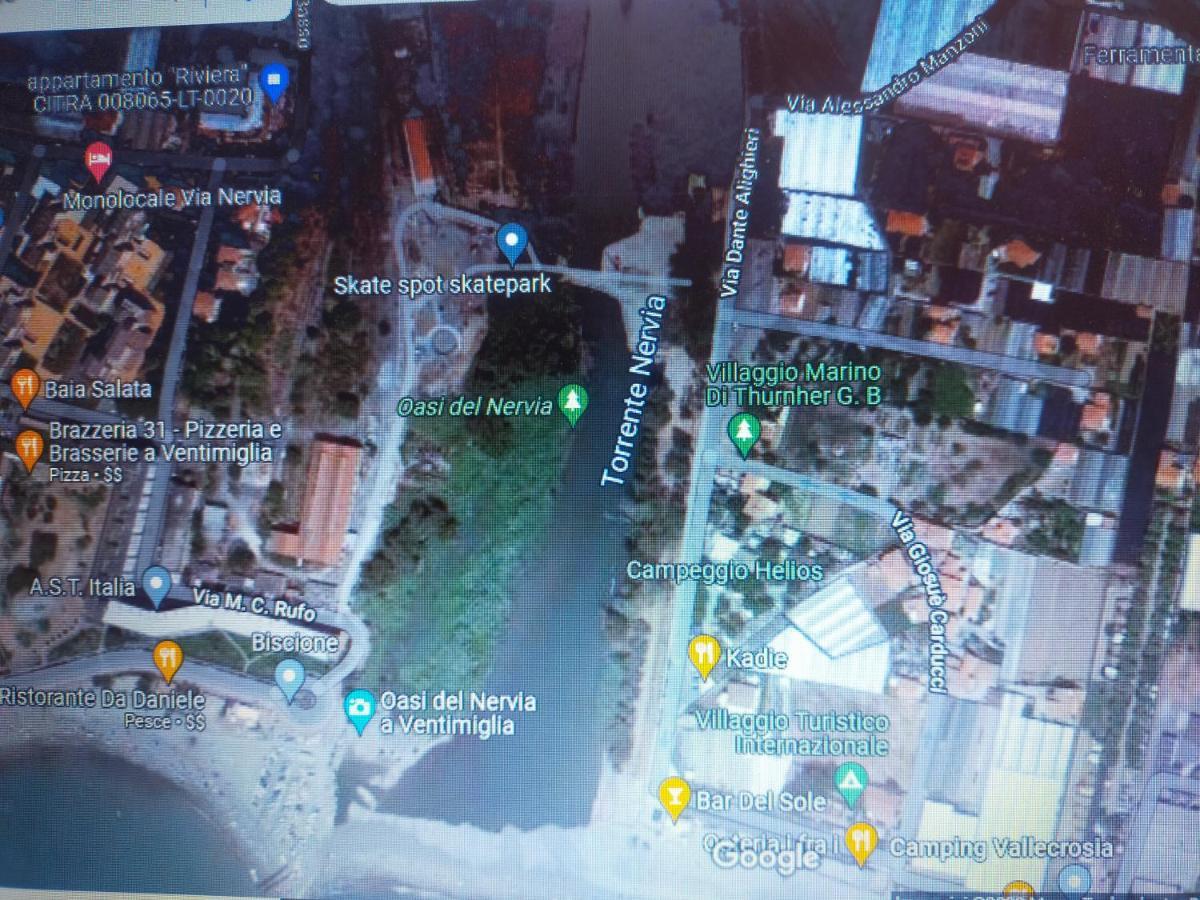 Appartamento Riviera Trilocale Wifi E Parcheggio Privato Ventimiglia Bagian luar foto