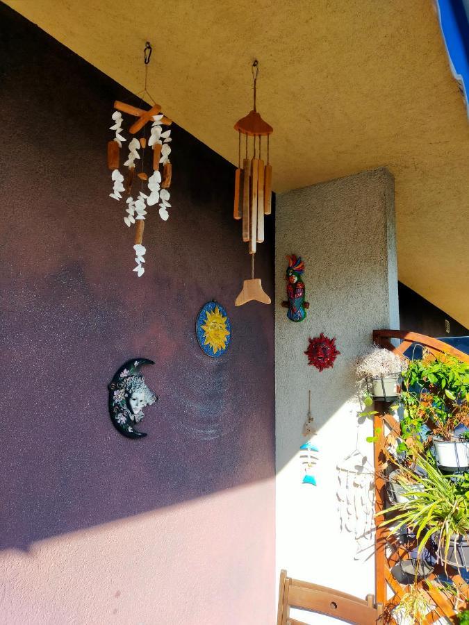 Appartamento Riviera Trilocale Wifi E Parcheggio Privato Ventimiglia Bagian luar foto
