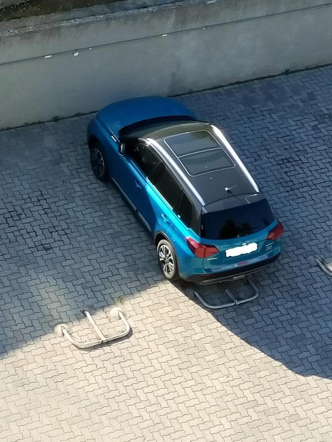 Appartamento Riviera Trilocale Wifi E Parcheggio Privato Ventimiglia Bagian luar foto